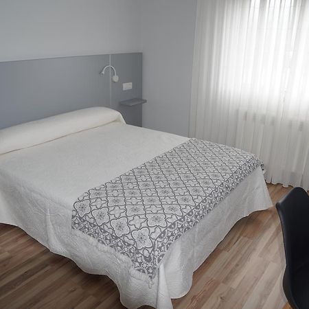 Pension Perez Portomarin Luaran gambar